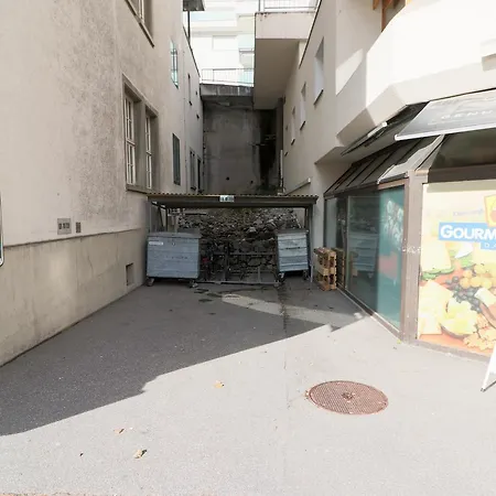 Richmond - 303 아파트 *