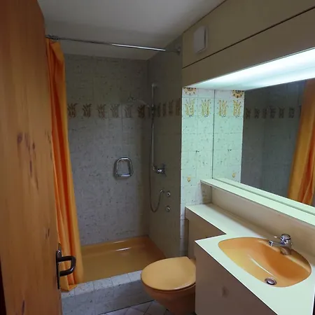 Richmond - 303 아파트 *